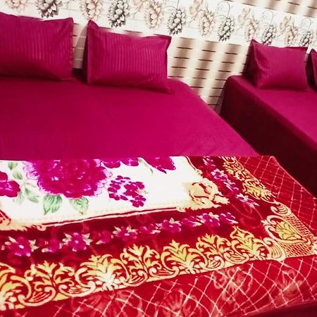 Nirmala Sadan Home Stay Ayodhya Dham Экстерьер фото