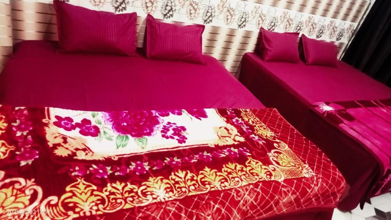 Nirmala Sadan Home Stay Ayodhya Dham Экстерьер фото